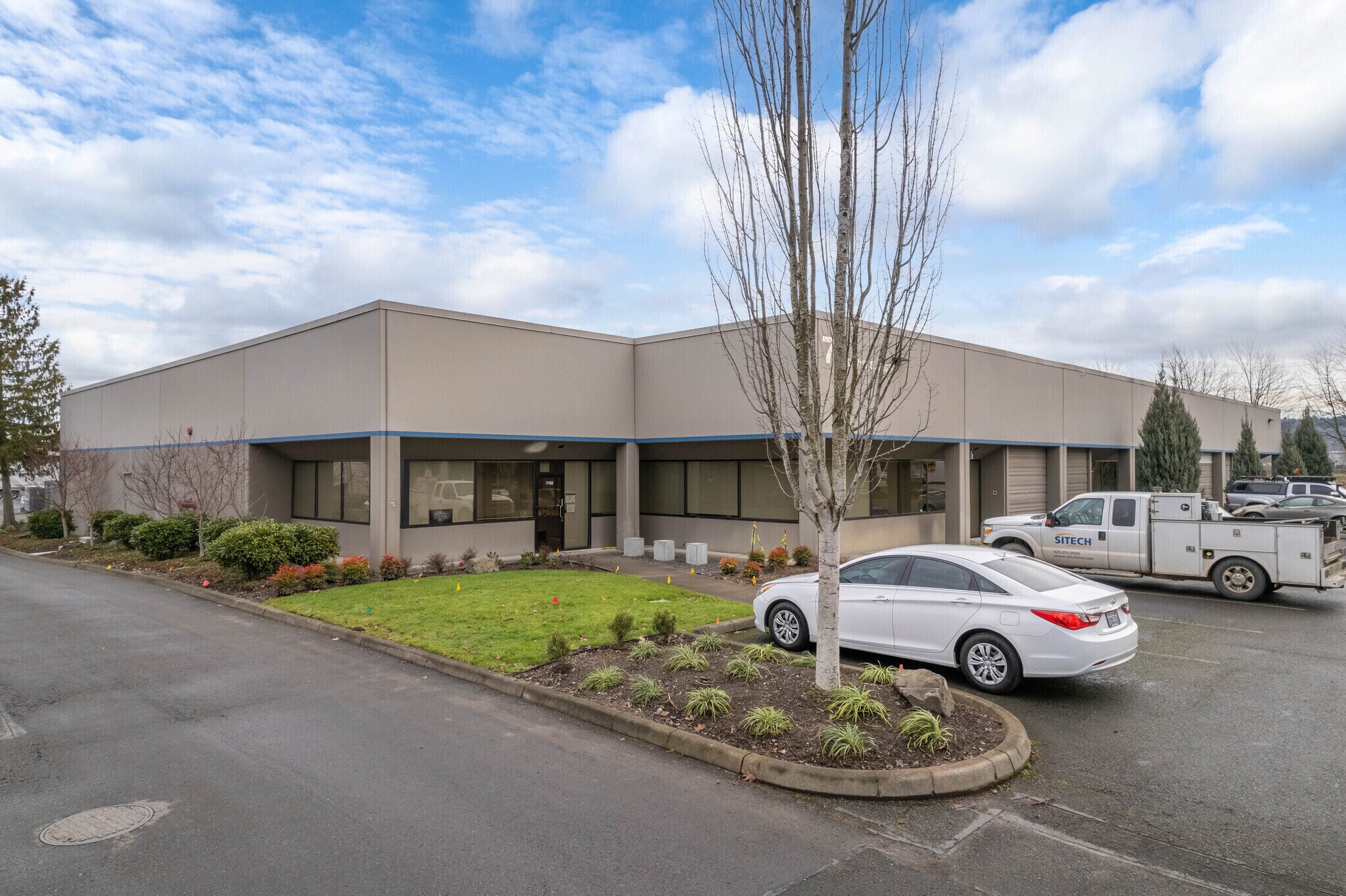7102-7118 S 220th St, Kent, WA for Rent