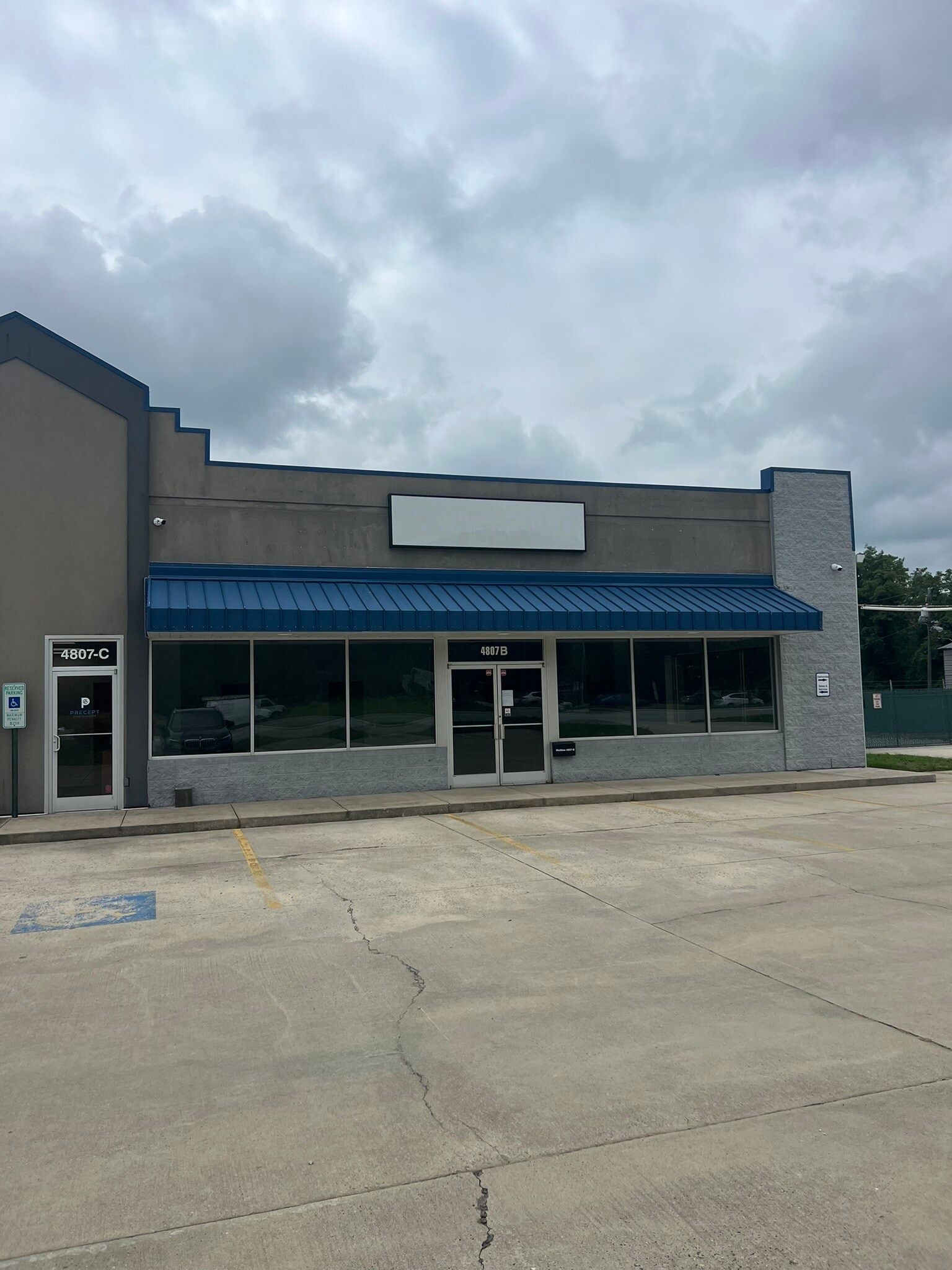 4807 W Gate City Blvd, Greensboro, NC for Rent
