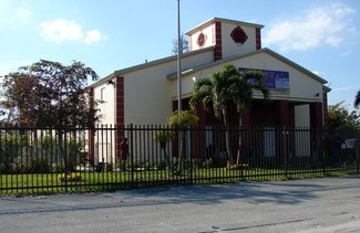 Davie, FL Specialty - 4101 SW 61st Ave