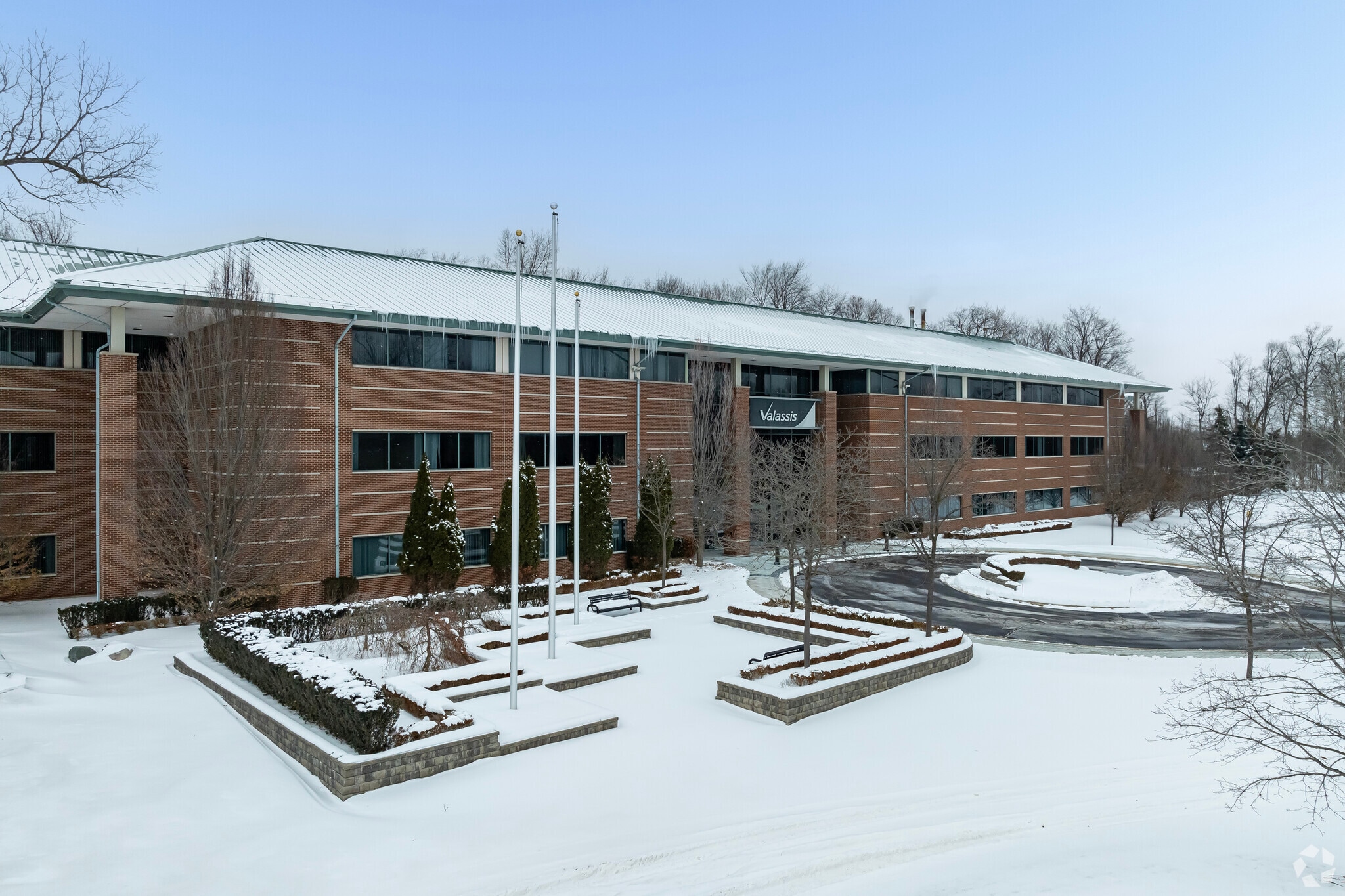 19975 Victor Pky, Livonia, MI for Rent