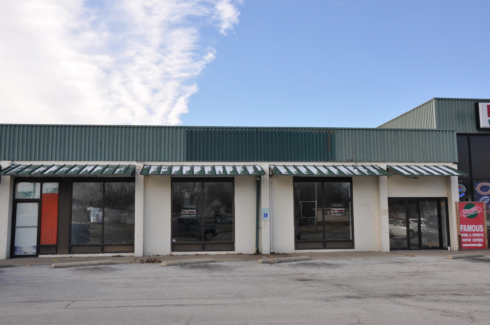 1343 N Illinois Route 48, Decatur, IL for Rent