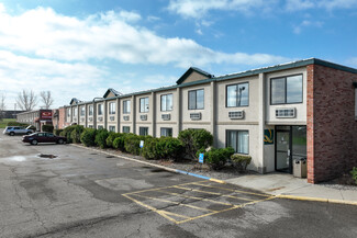 Albert Lea, MN Hospitality - 2306 E Main St