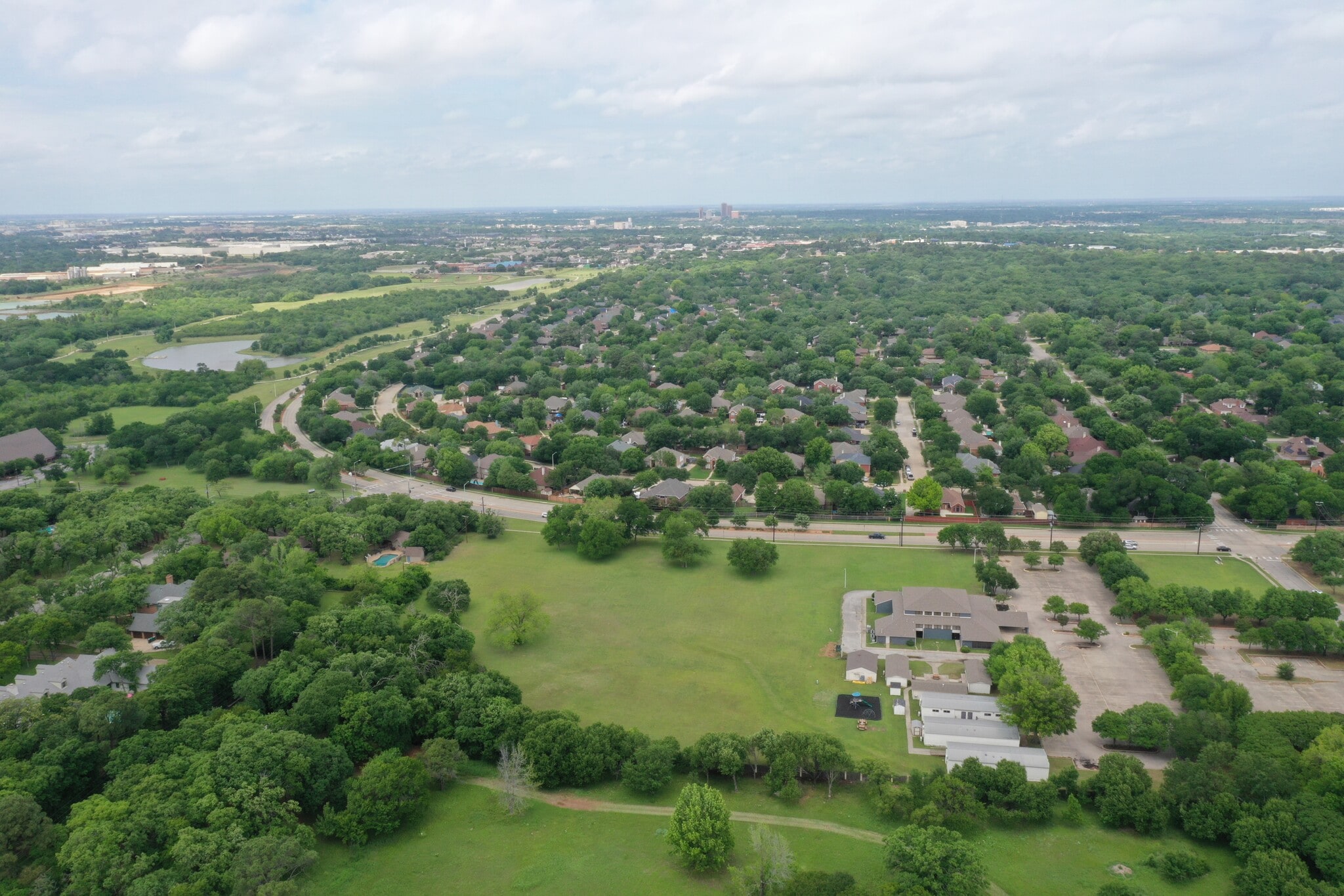 1010 Teasley ln, Denton, TX for Sale