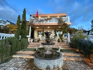 Seattle, WA Specialty - 4030 Beach Dr SW