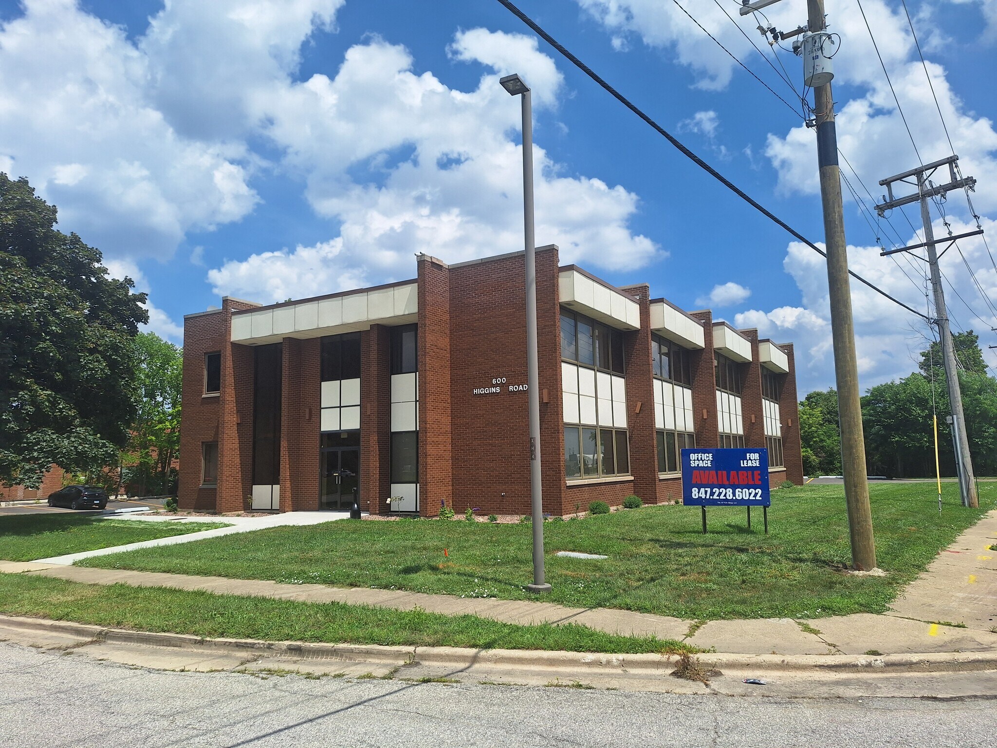 600 E Higgins Rd, Elk Grove Village, IL for Rent