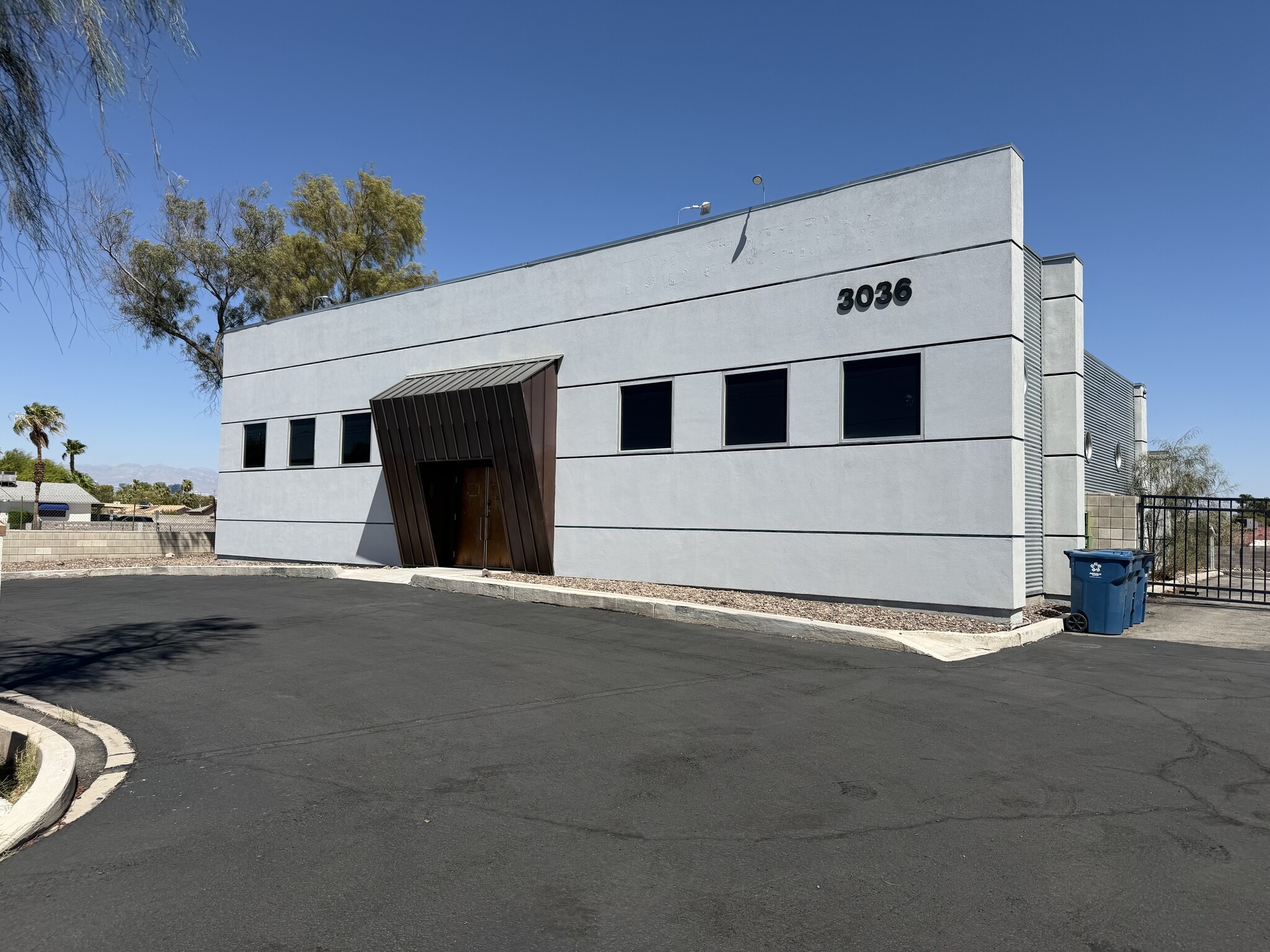 3036 E Russell Rd, Las Vegas, NV for Sale