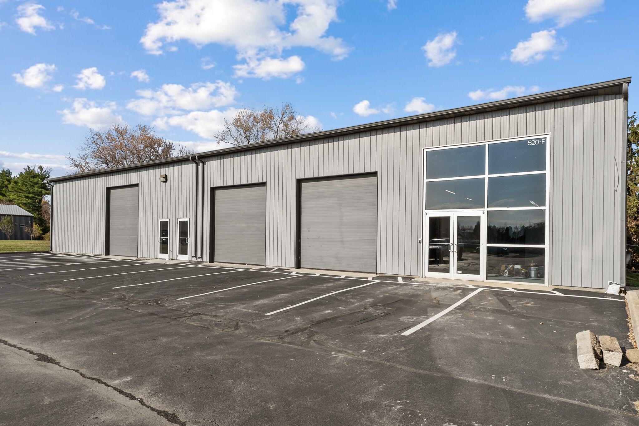 520 Industrial Dr, Carmel, IN for Rent