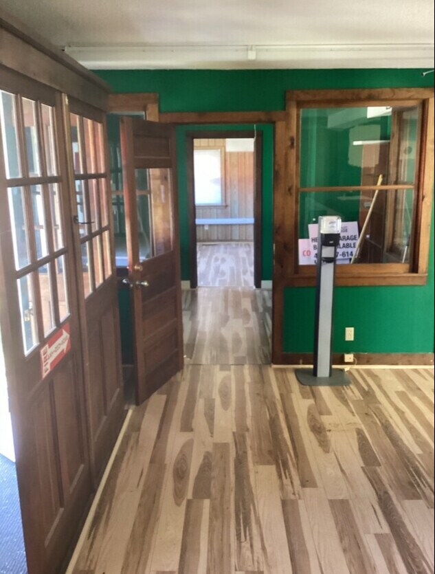 12 Elm St, Hatfield, MA for Rent