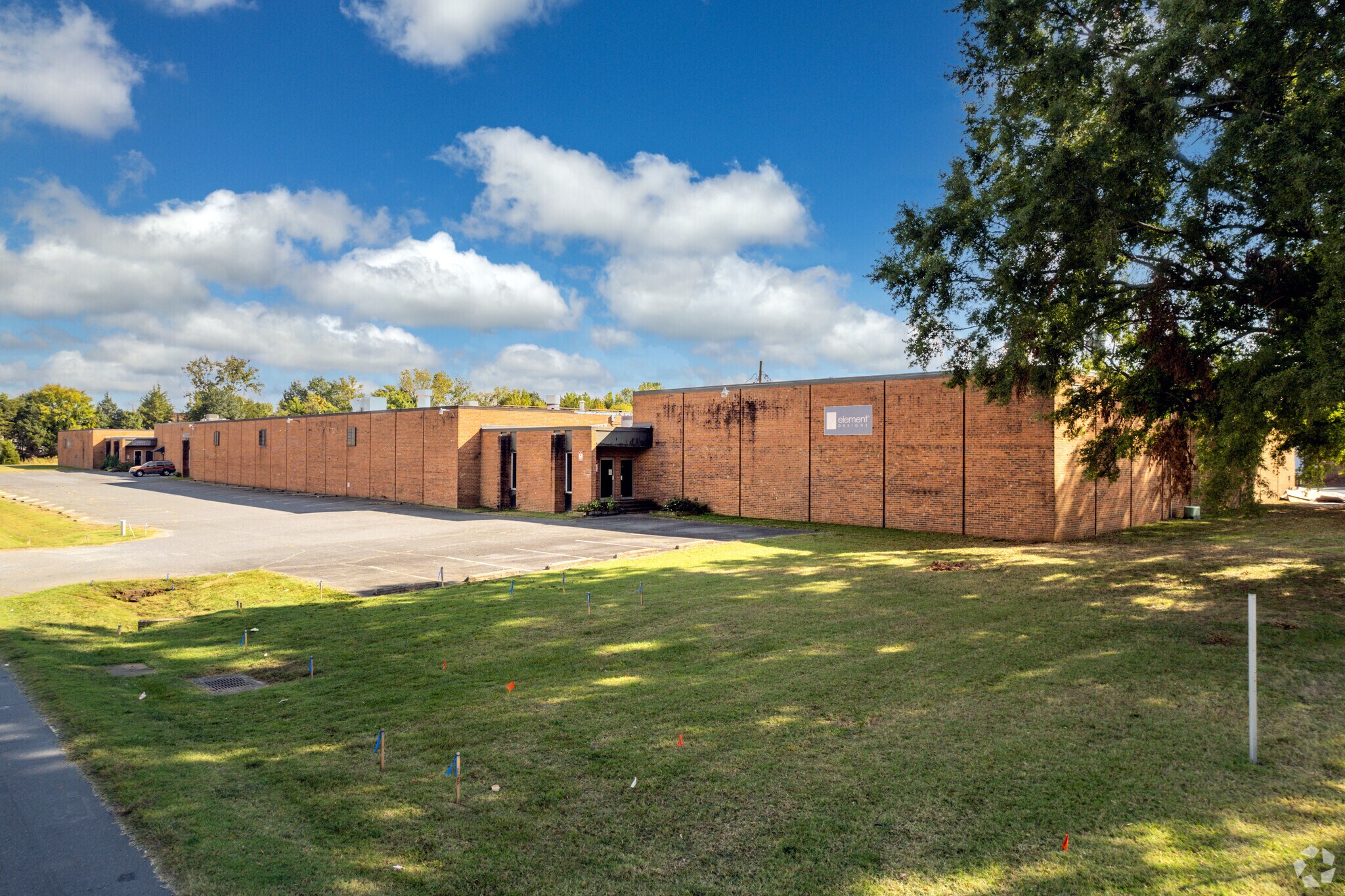 227-325 Crompton St, Charlotte, NC for Rent