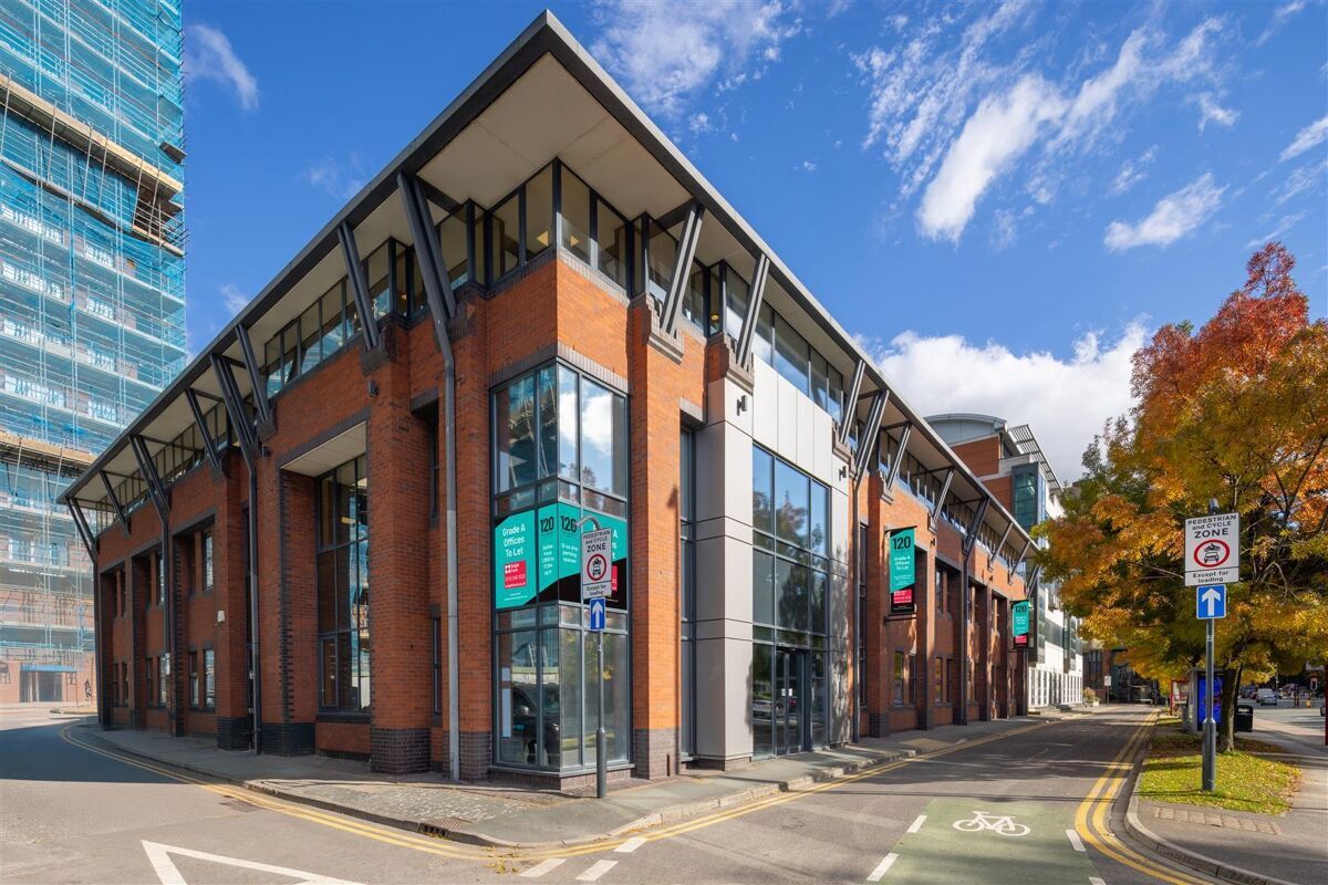 120 Wellington St, Leeds, WYK for Rent