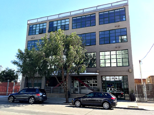 737 2nd St, Oakland, CA for Sale