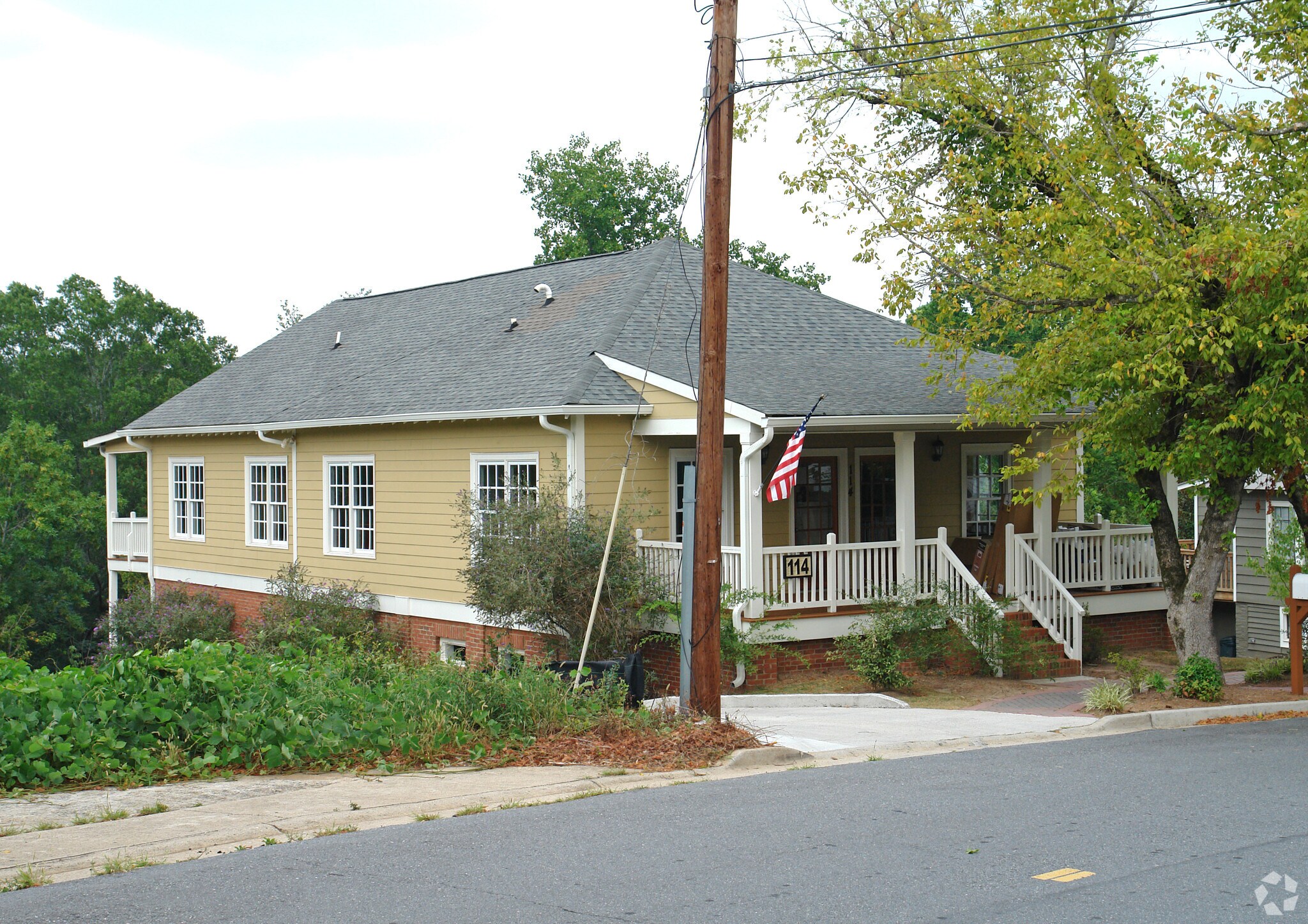 114 Sloan St Roswell, GA 30075 Office Property for Lease on