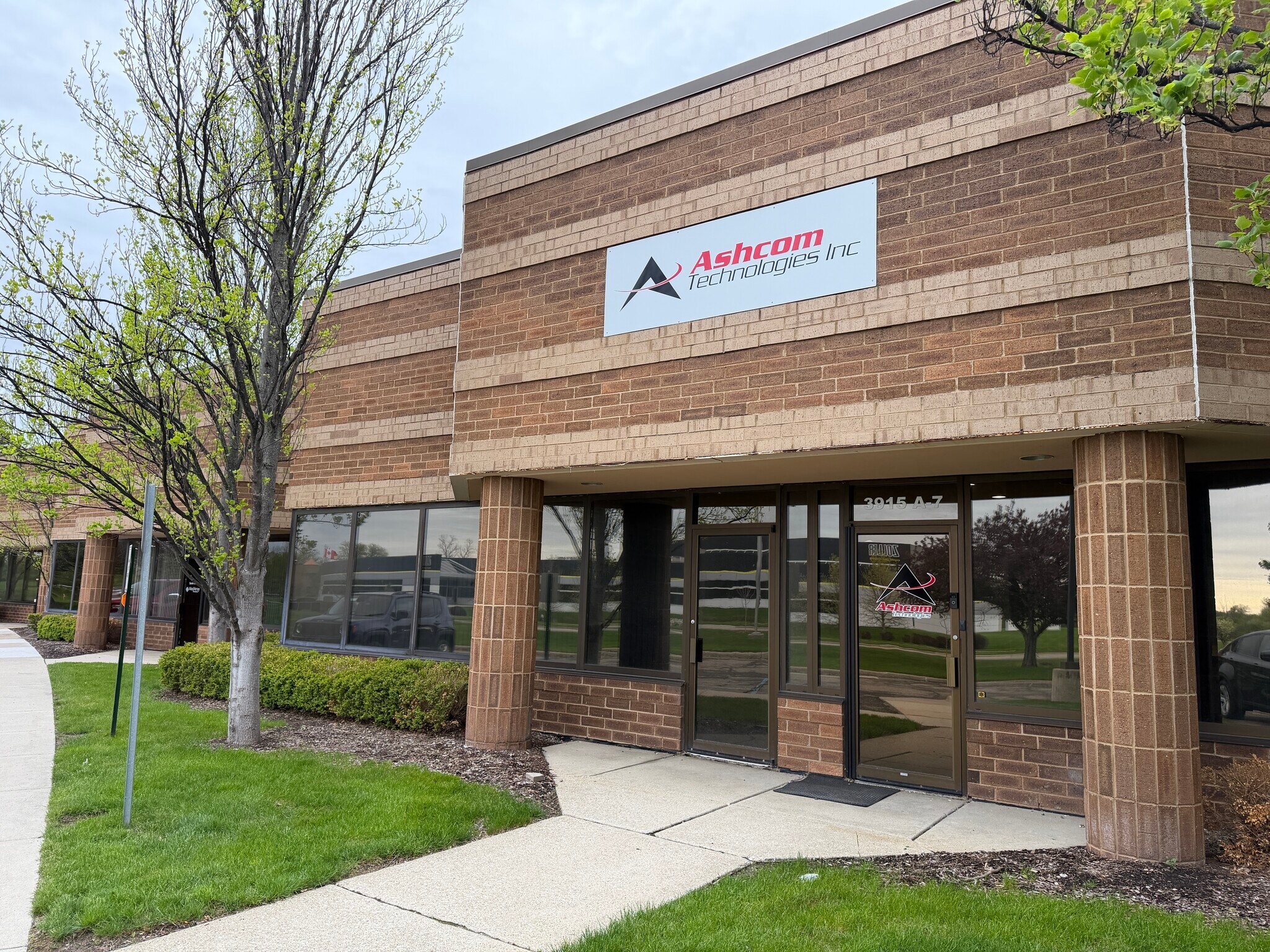 3915 Research Park Dr, Ann Arbor, MI for Rent
