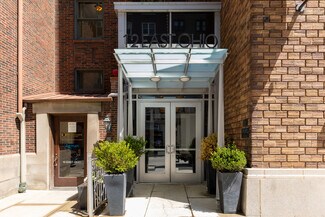Chicago, IL Office - 12 E Ohio St