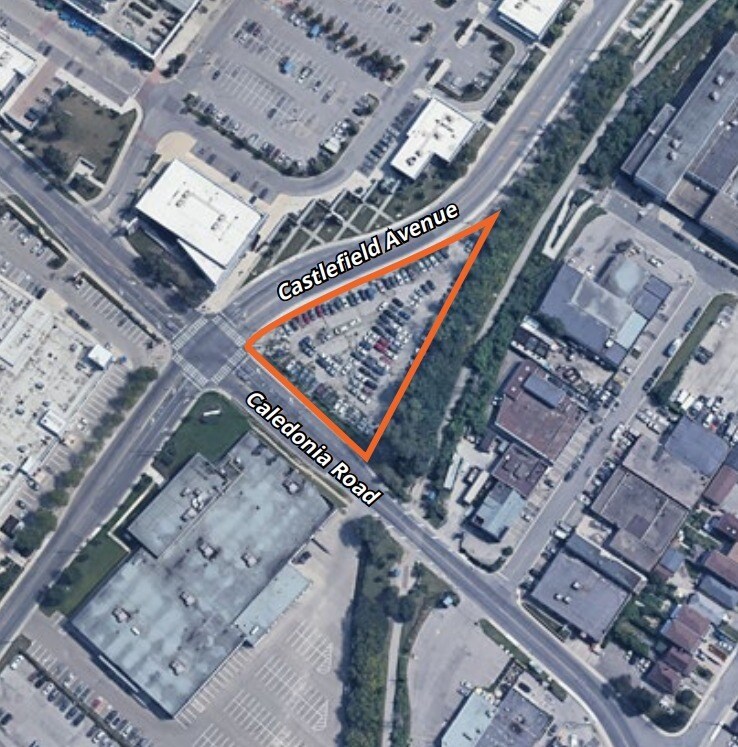1341 Castlefield Av, Toronto, ON for Rent