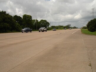 Friendswood, TX Commercial - 3207 W Parkwood Ave Friendswood, TX Commercial - 3207 W Parkwood Ave