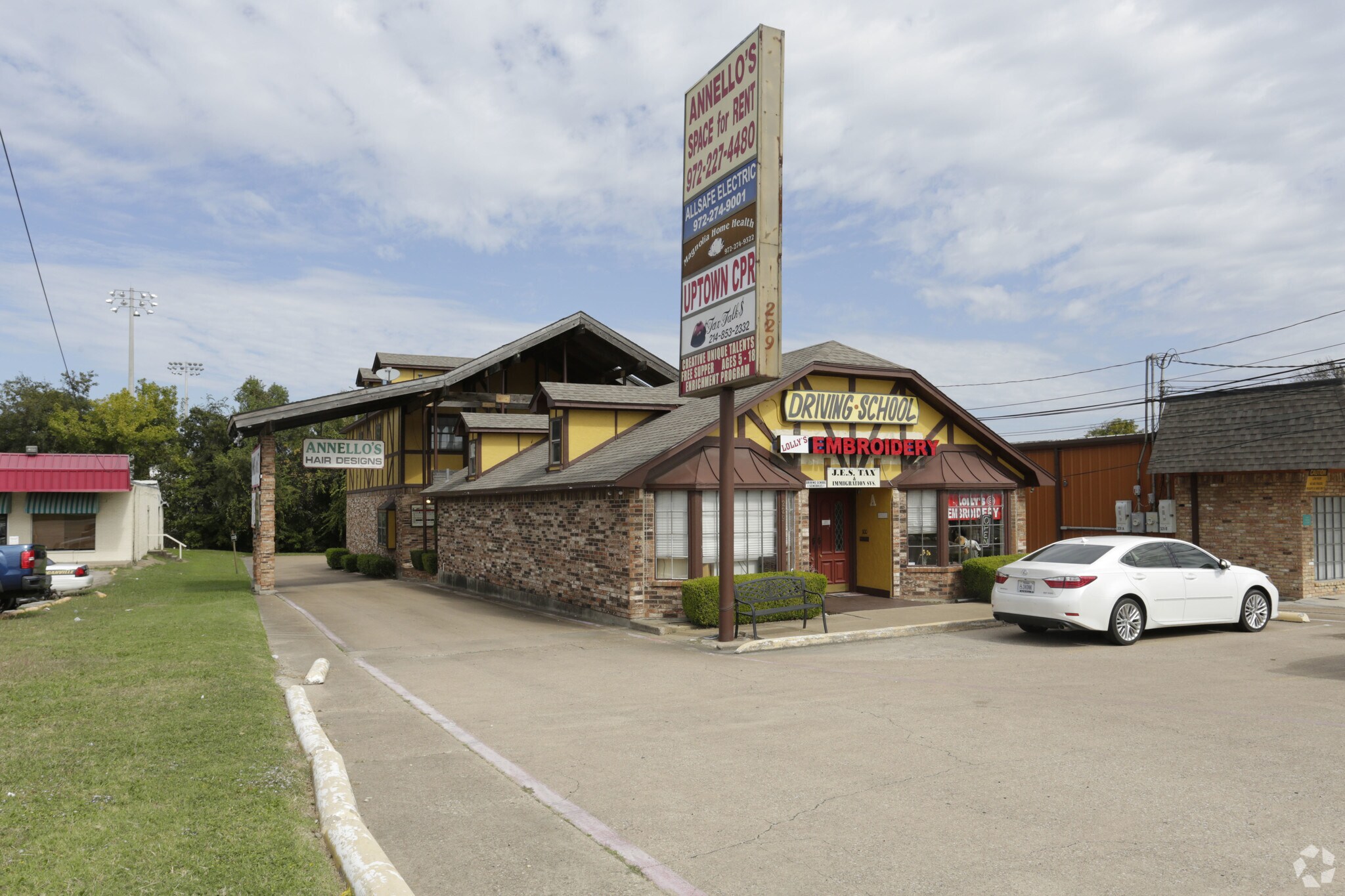 229 E Belt Line Rd, DeSoto, TX for Rent