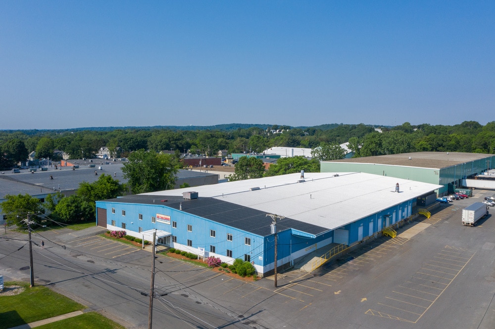 80 Holton St, Woburn, MA for Rent