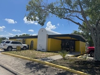 Lake Wales, FL Retail - 214 Domaris Ave