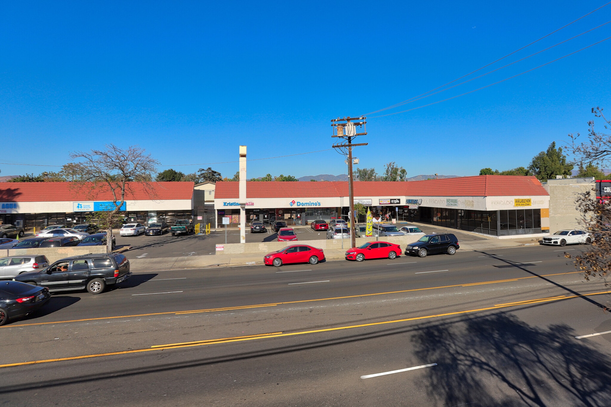 1523315249 Roscoe Blvd North Hills, CA 91343 Shopping Center