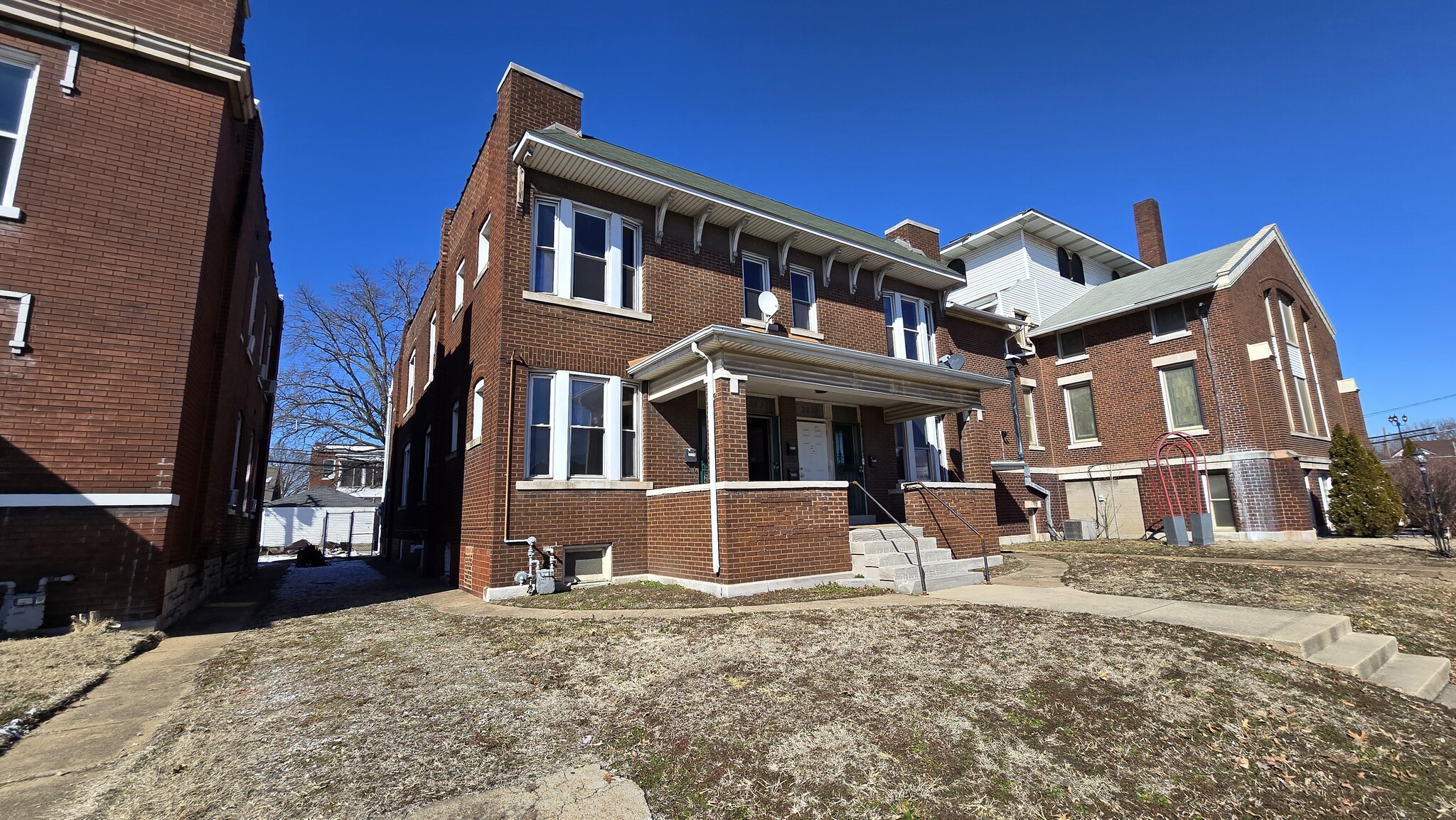 2037 Delmar Ave, Granite City, IL for Sale