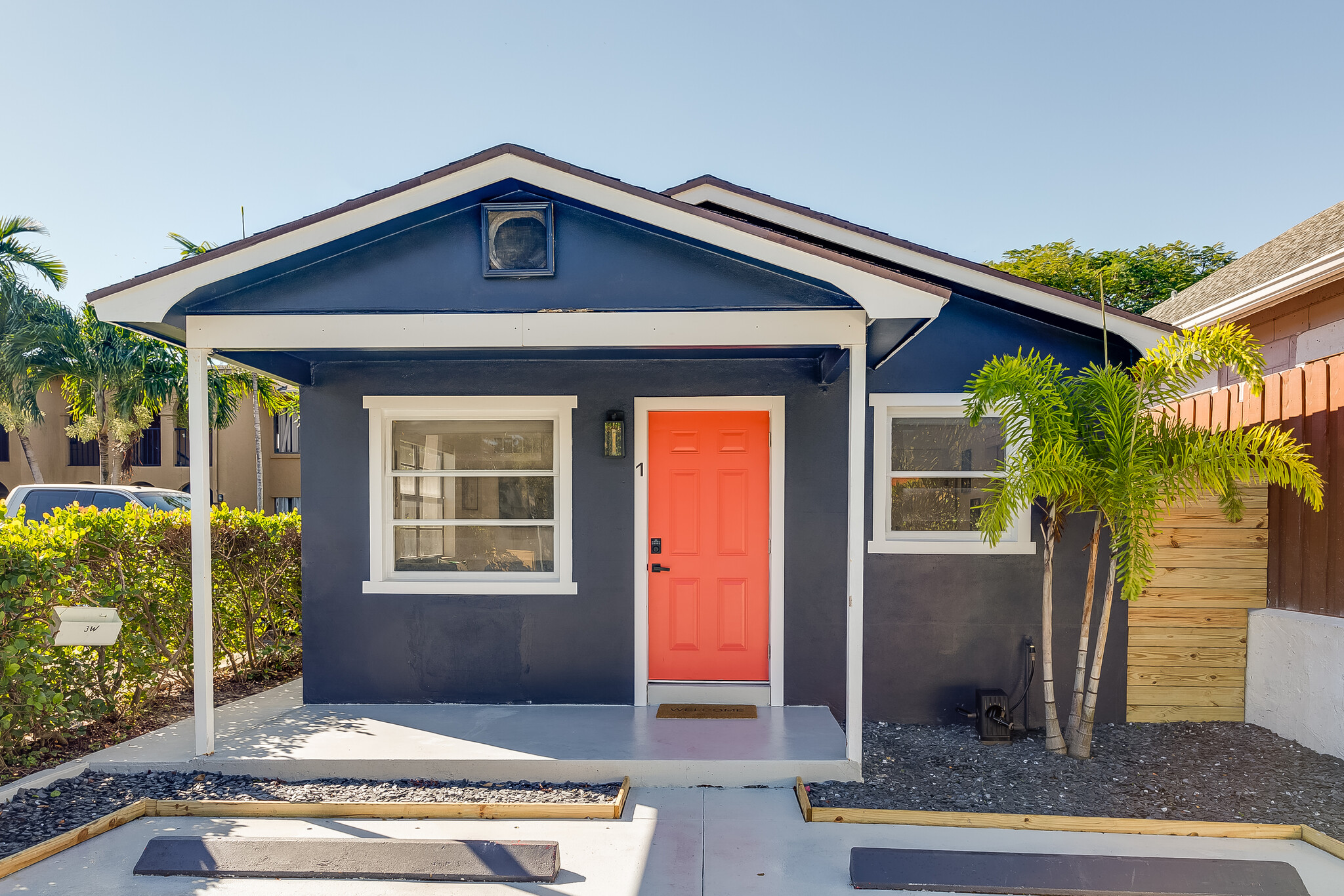 417 N J St, Lake Worth Beach, FL for Sale
