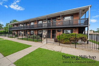 Harvey, IL Apartments - 184 W 147th St