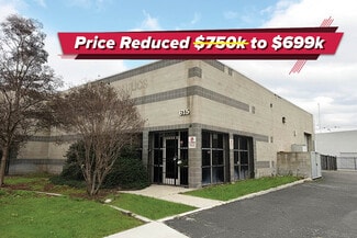 San Bernardino, CA Warehouse - 615 Oak Ct San Bernardino, CA Warehouse - 615 Oak Ct