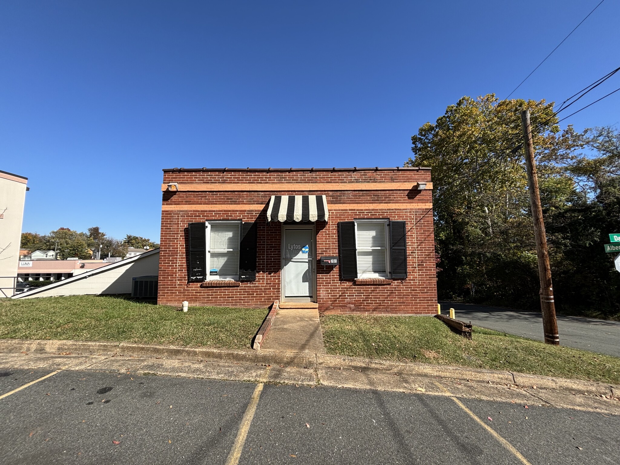 701 Dale Ave, Charlottesville, VA for Rent