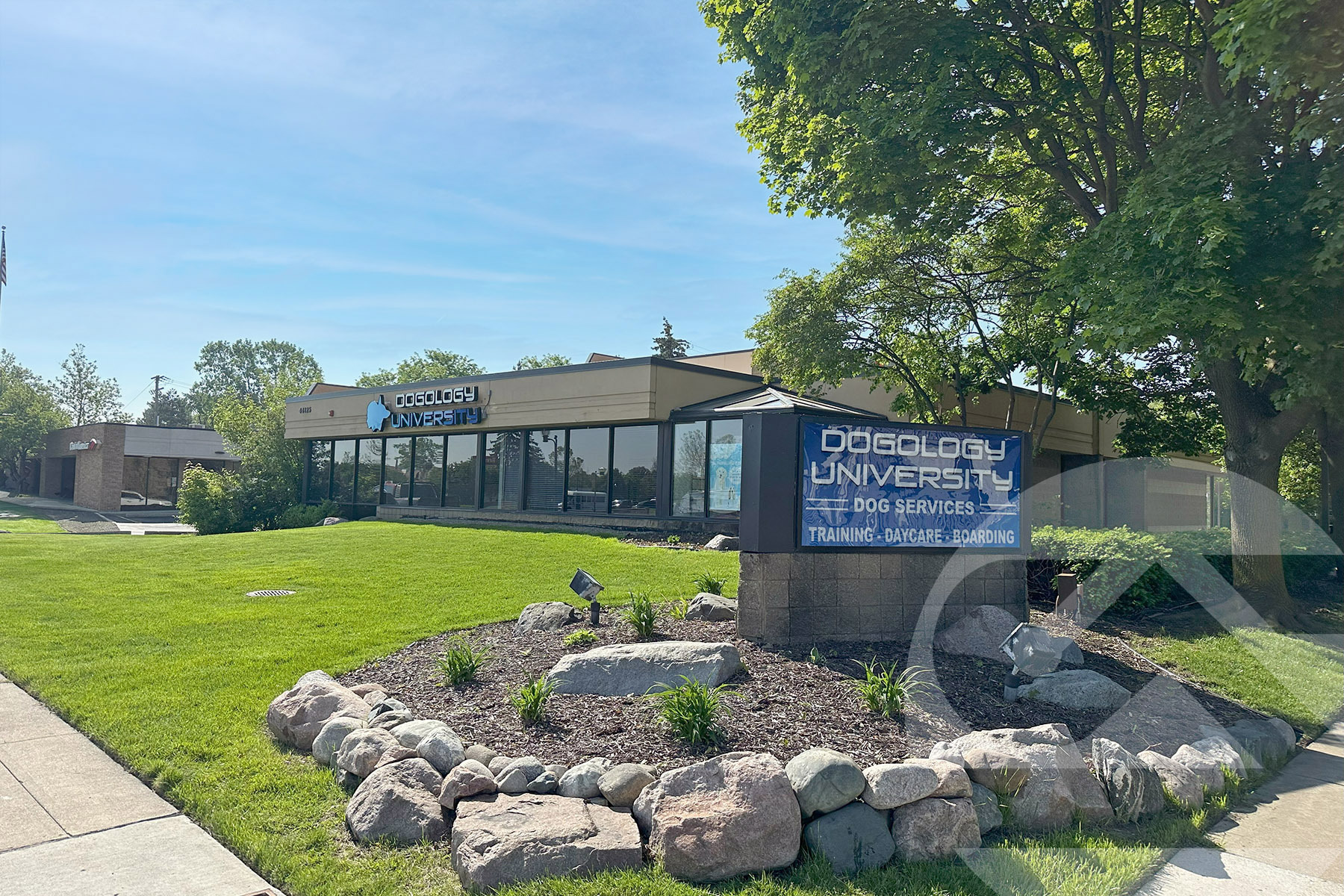 44125 Ford Rd, Canton, MI for Rent