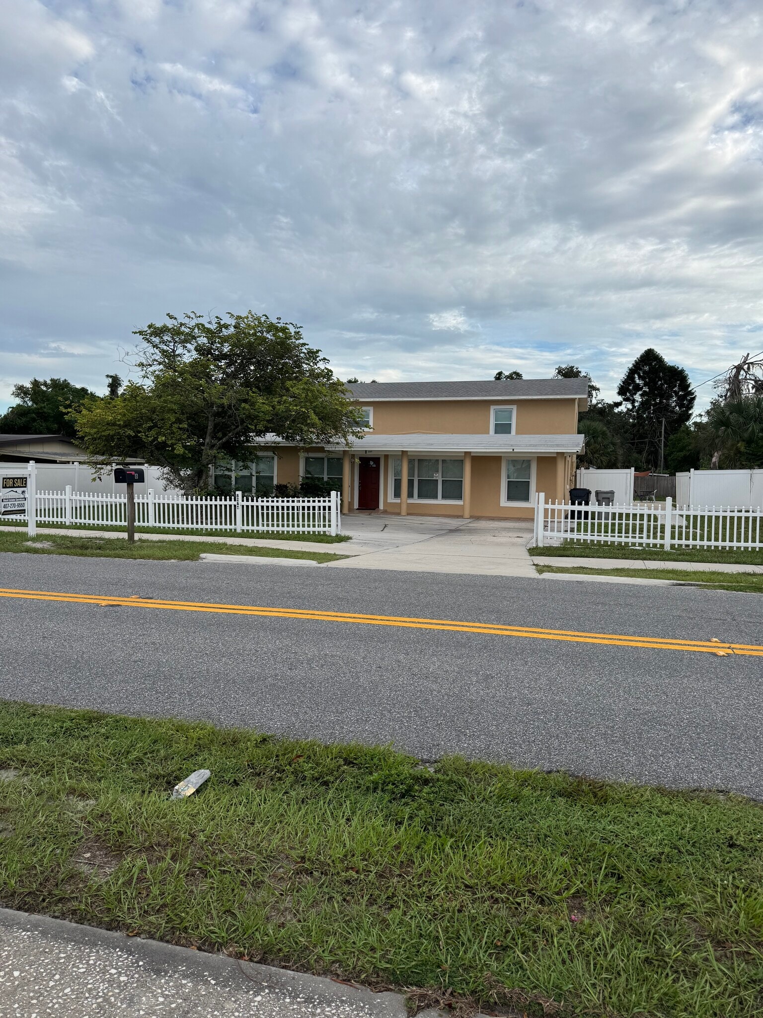 8 E Summit St, Apopka, FL for Sale