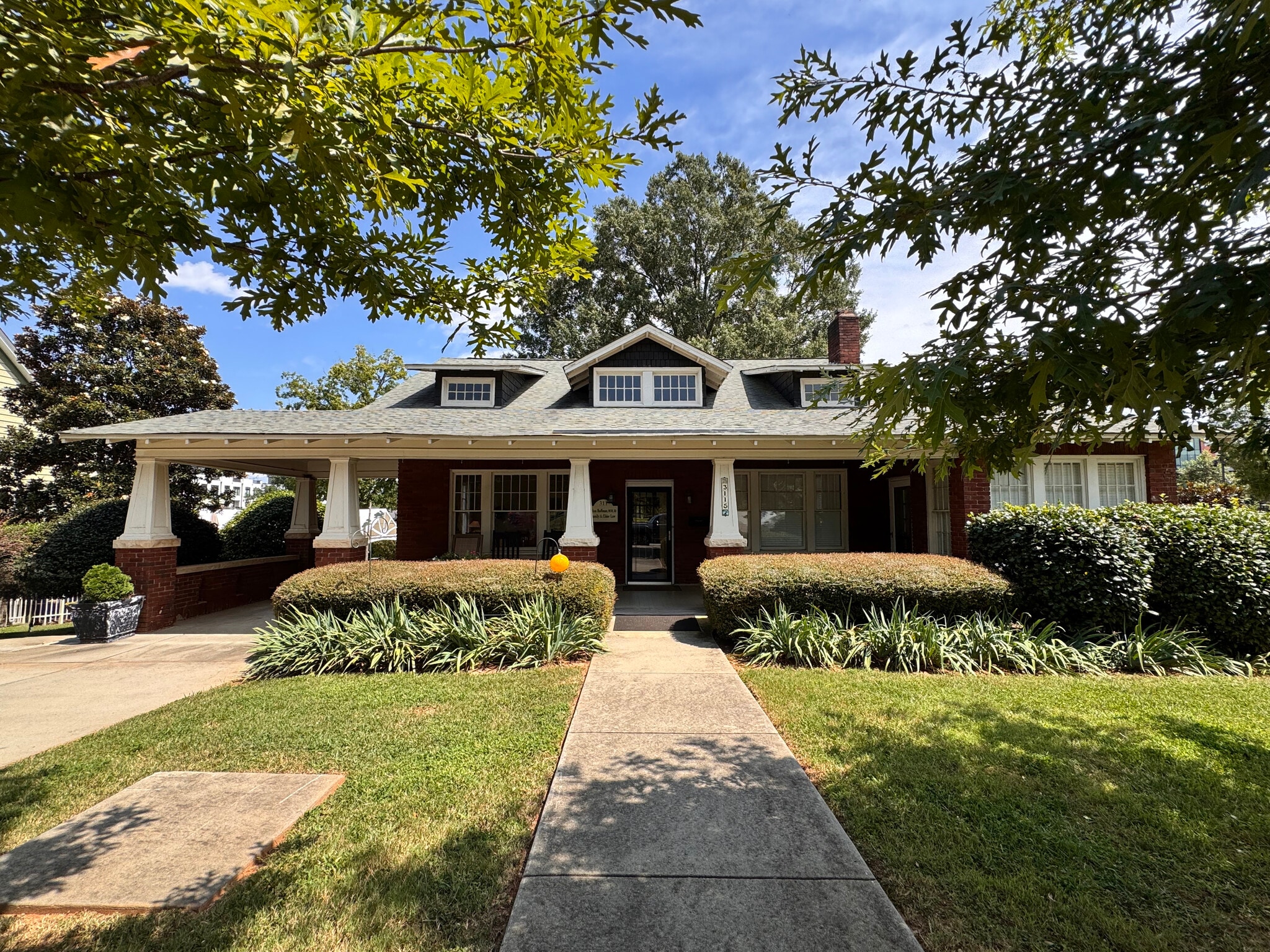 311 S Academy St, Cary, NC for Rent