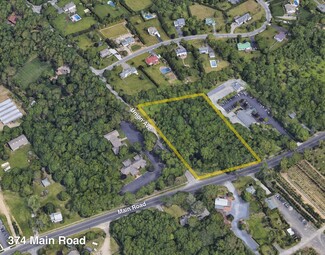 Riverhead, NY Commercial - 374 Main Rd