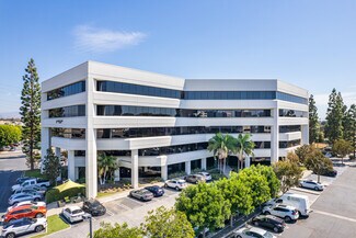 Orange, CA Medical - 725 W Town and Country Rd