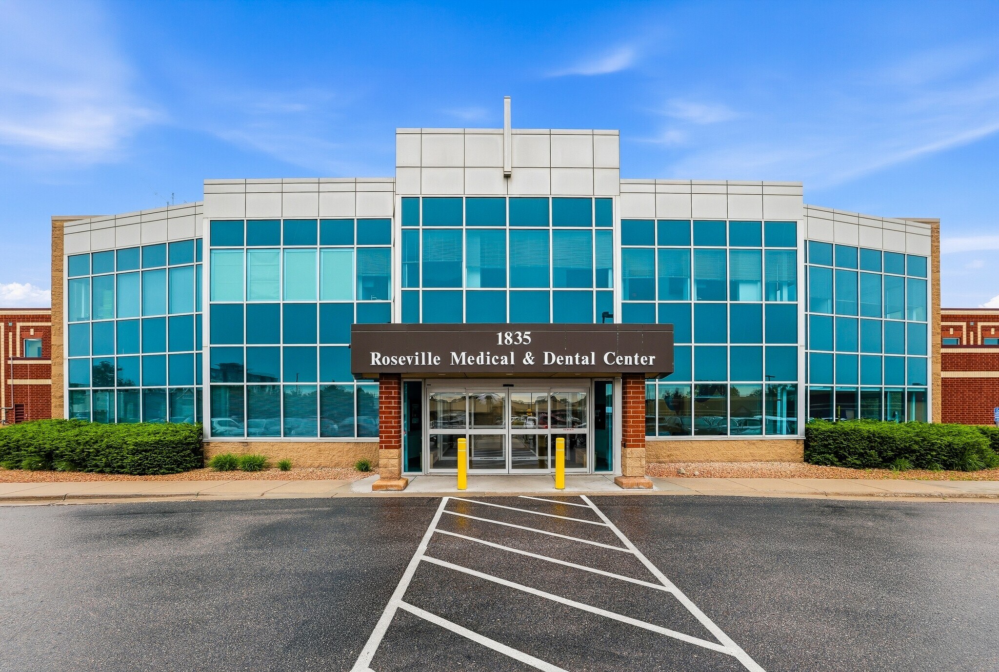 1835 W County Road C, Roseville, MN for Rent
