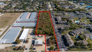 Baytown, TX Commercial Land - 3702 Garth Rd