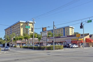 Miami, FL Storefront Retail/Office - 4685 NW 7th St
