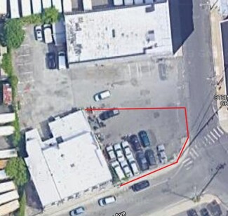 Inwood, NY Commercial Land - 9-11 Bayview Ave