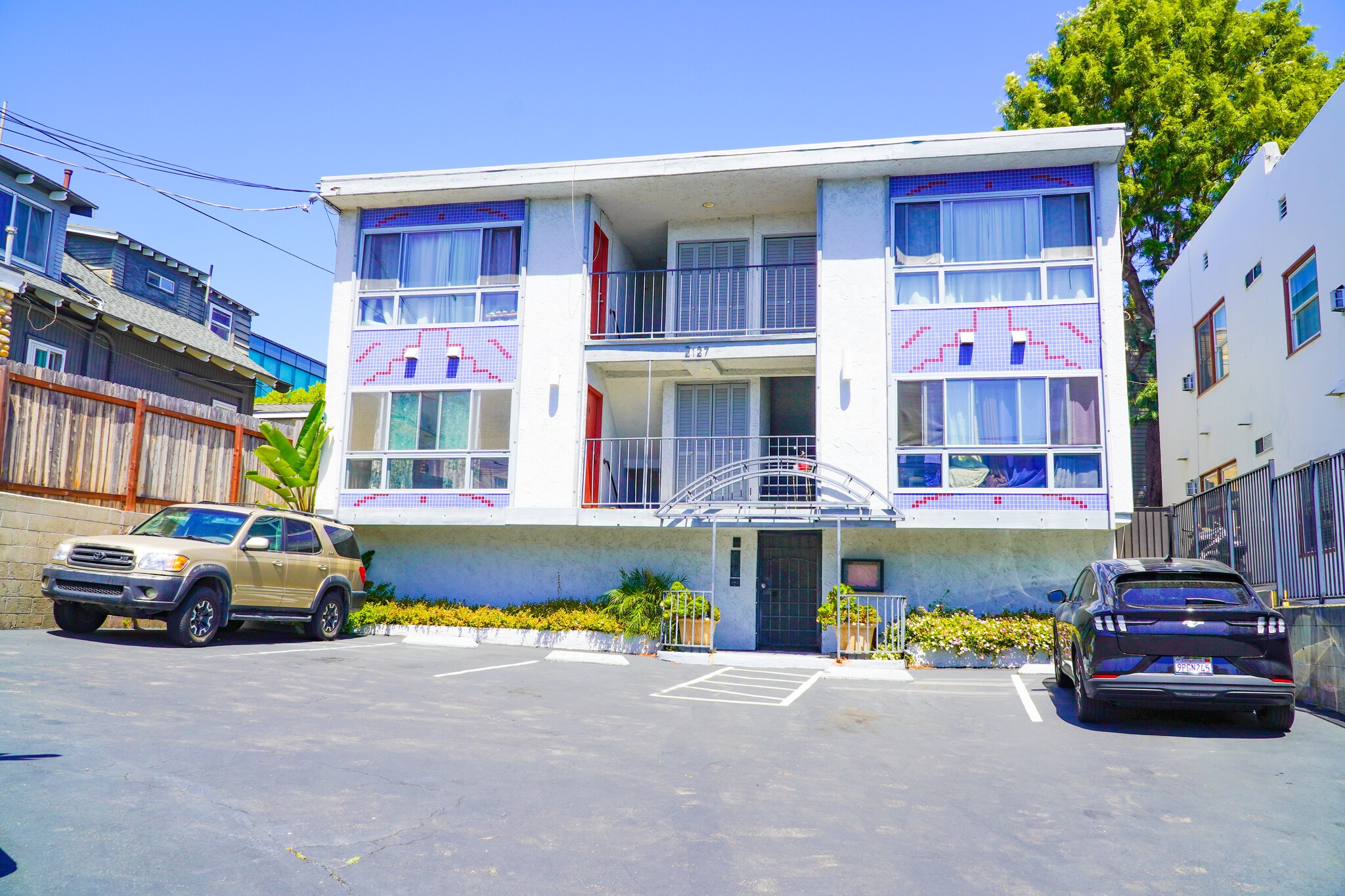 2127 Front St, San Diego, CA for Sale