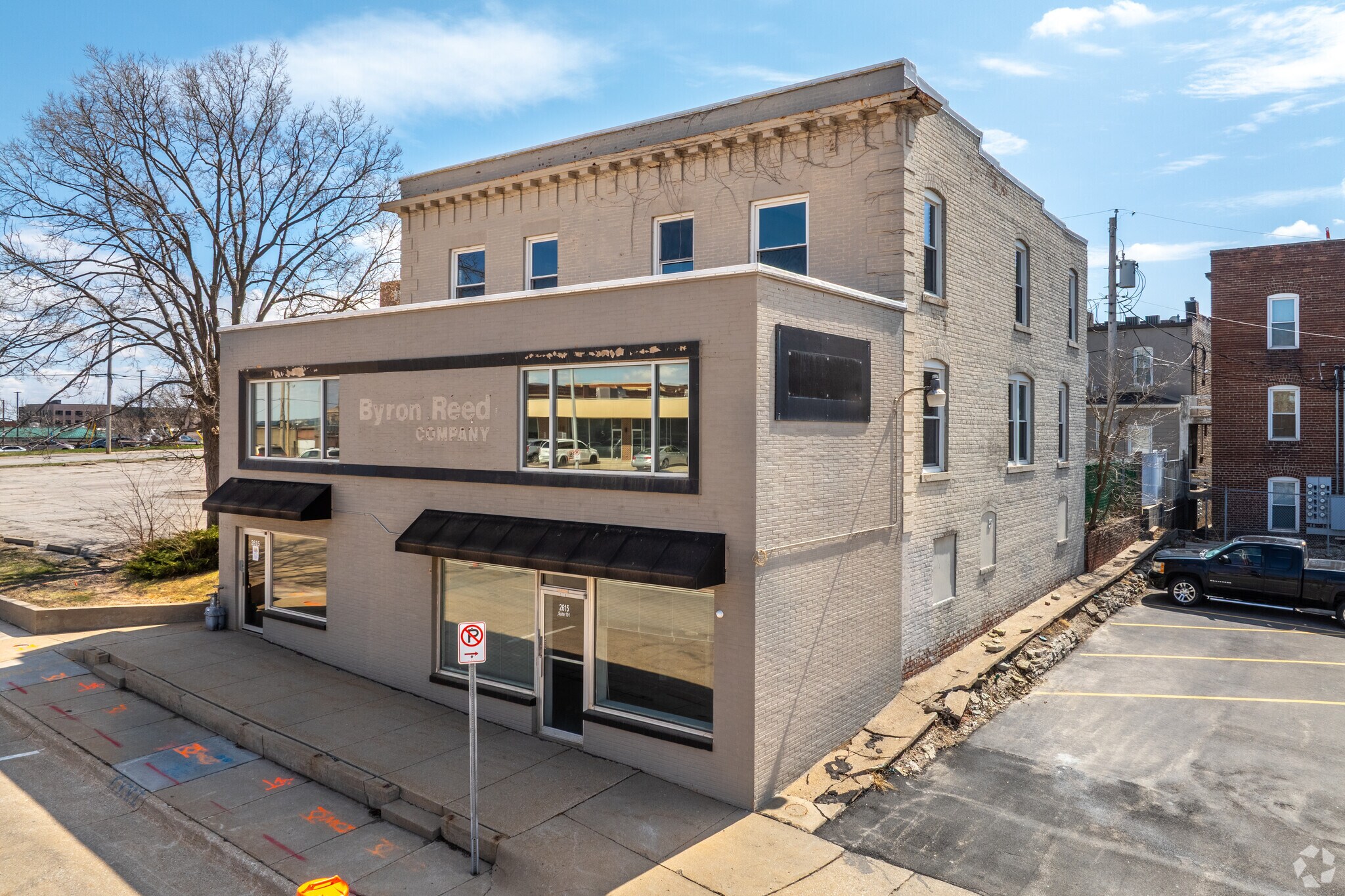 2615 Harney St, Omaha, NE for Rent