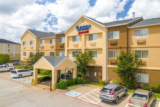 Longview, TX Hospitality - 3305 N 4th St