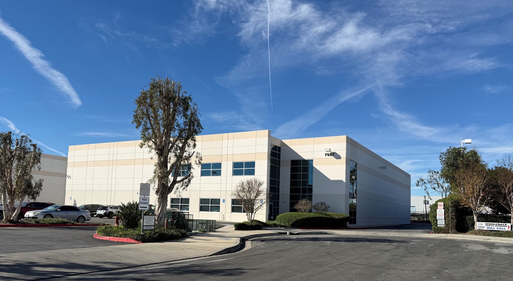 7927 Orion Ave, Van Nuys, CA for Rent