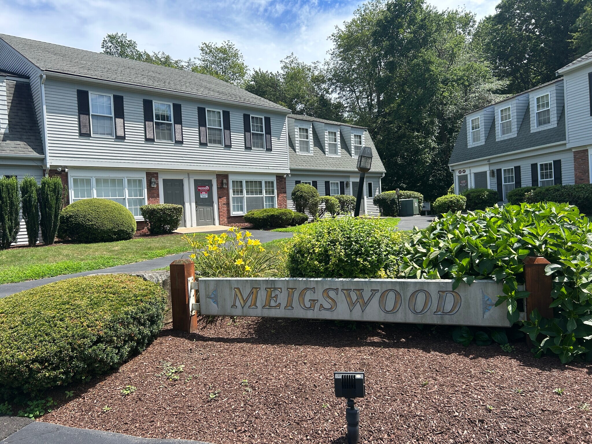 2-6 Samson Rock Dr, Madison, CT for Rent