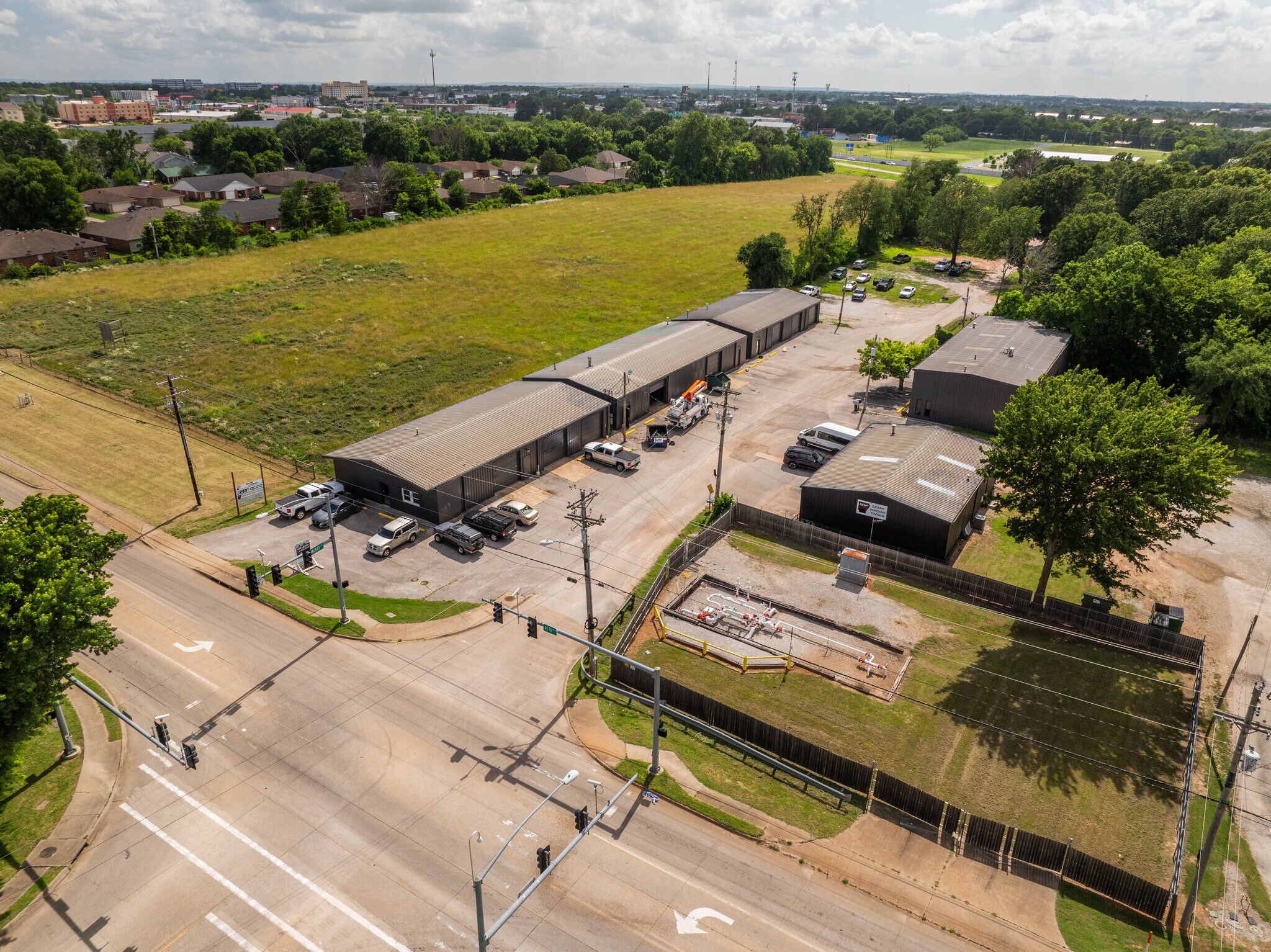 422 S 40th St, Springdale, AR for Rent