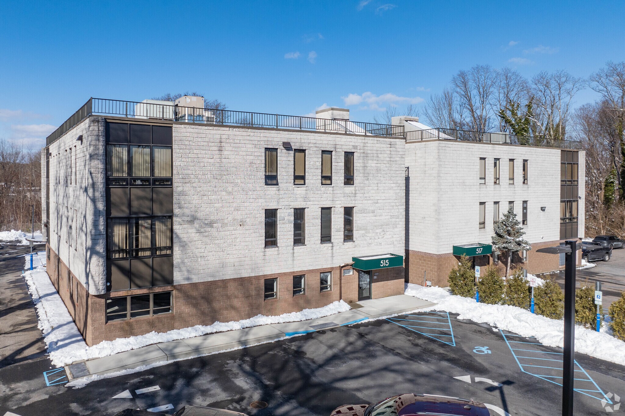 515 Route 111, Hauppauge, NY for Rent