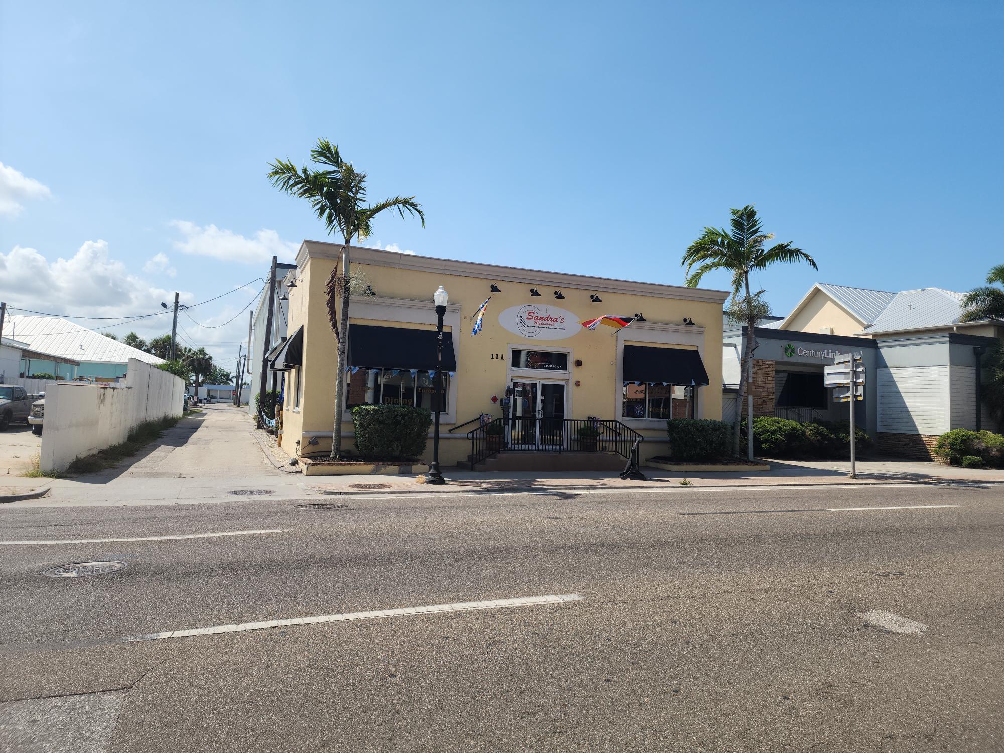 111 W Olympia Ave, Punta Gorda, FL for Sale