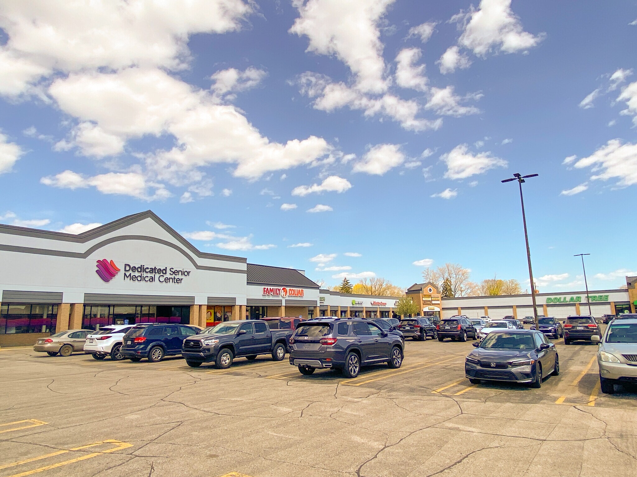 21700-21800 W 11 Mile Rd, Southfield, MI for Rent