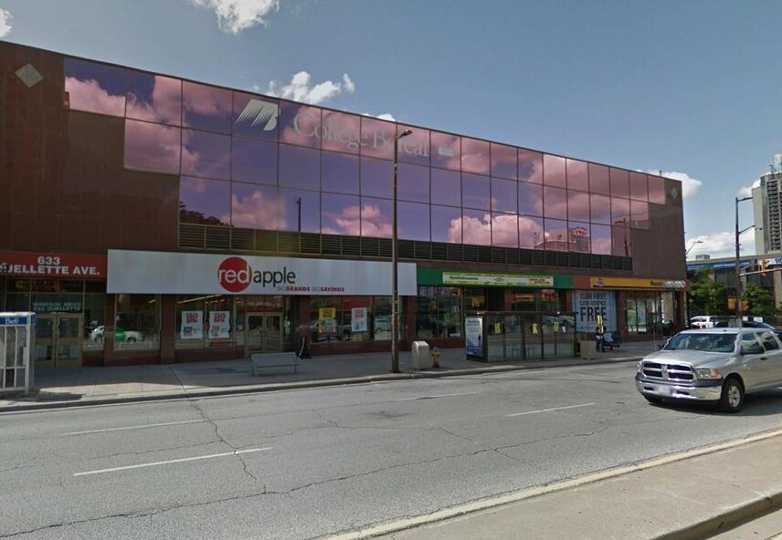 605-633 Ouellette Ave, Windsor, ON for Rent