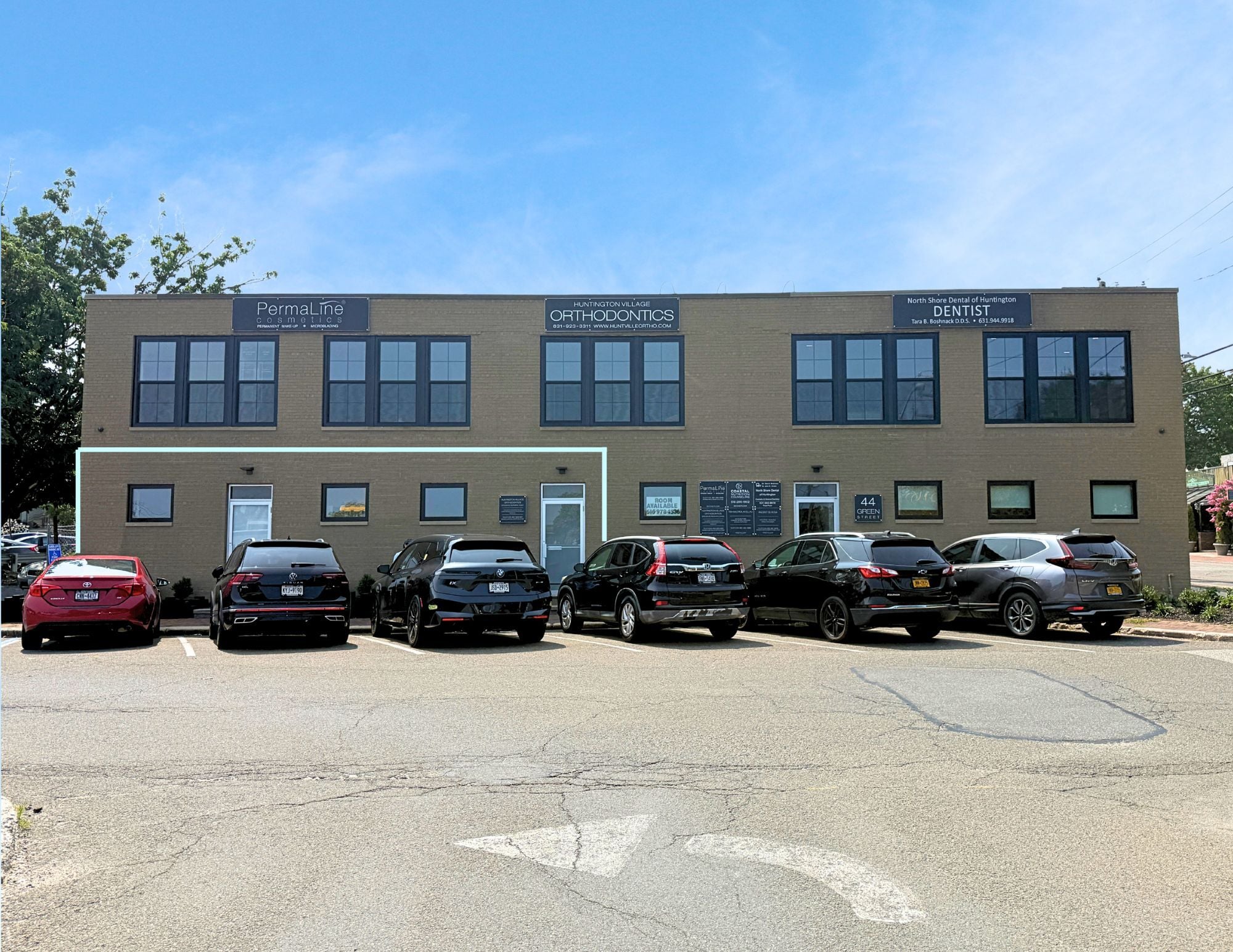 44 Green St, Huntington, NY for Rent