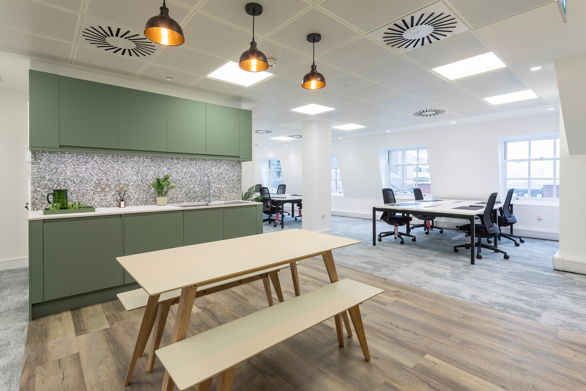 72 Cannon St, London, LND for Rent